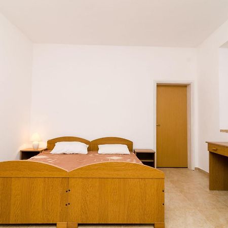 Guest House Kiko Pomena Oda fotoğraf